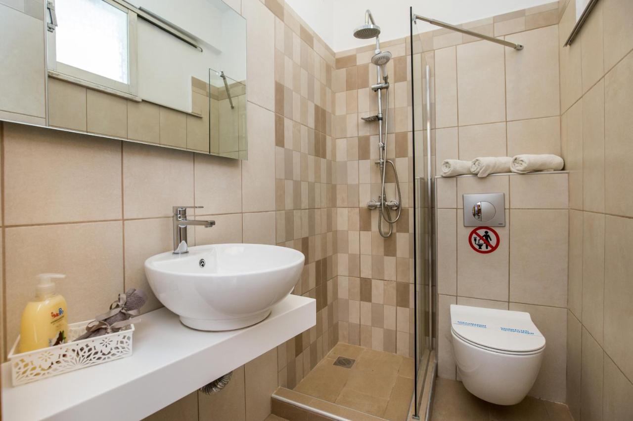 Haus Irene Hotel Potos Buitenkant foto